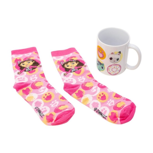 SOCKS AND CERAMIC MUG 11 OZ SET GABBY\'S DOLLHOUSE